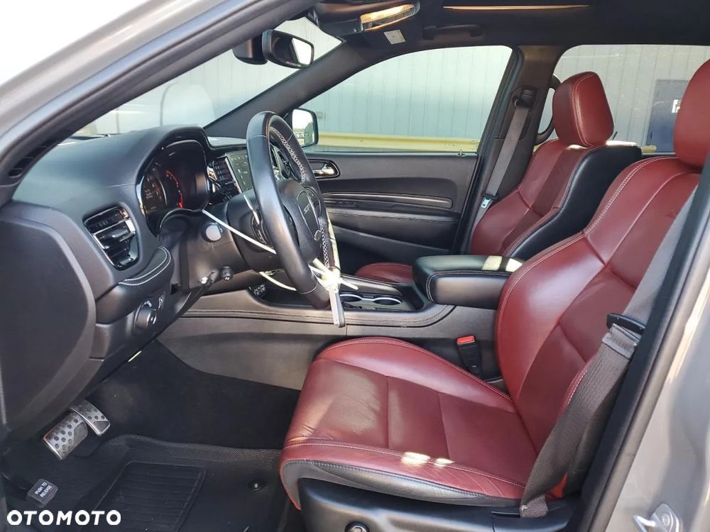 Dodge Durango 6.4 SRT - 7
