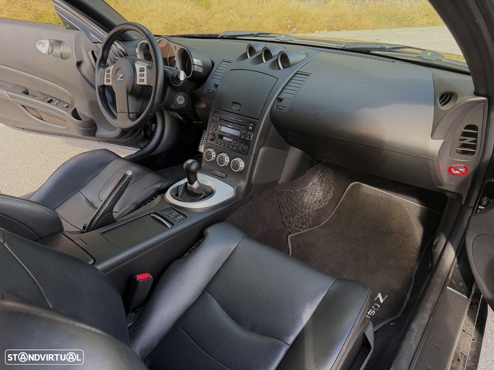 Nissan 350 Z 35th Special Edition - 14