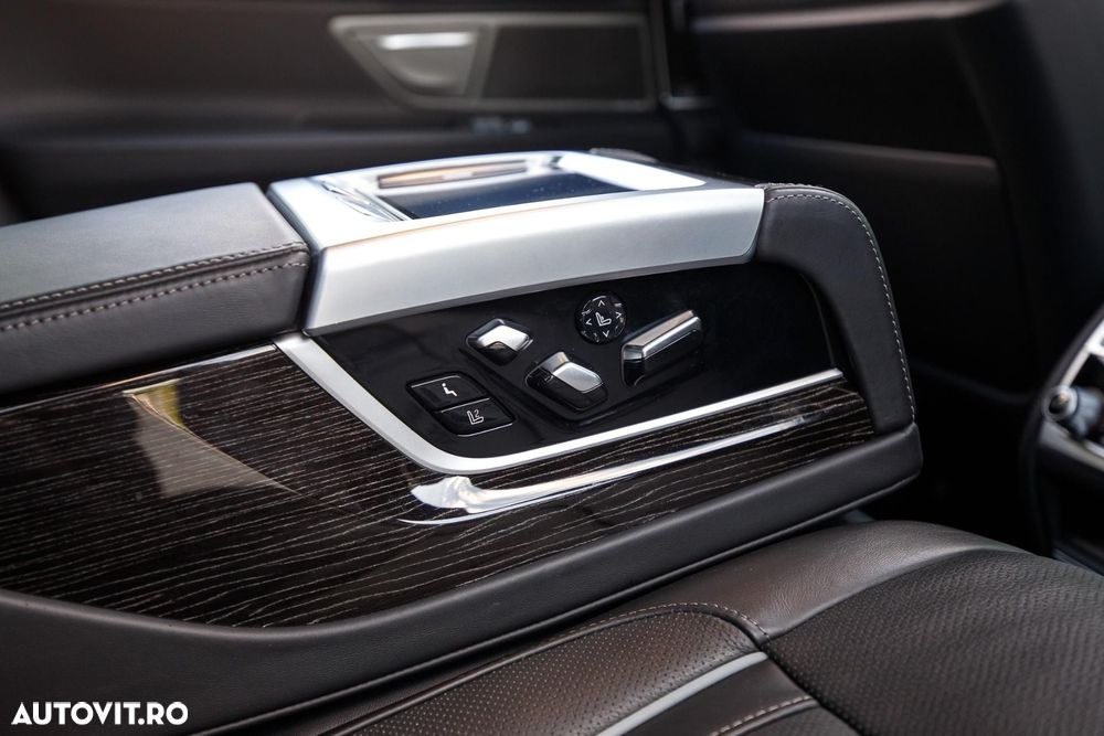 BMW Seria 7 - 13
