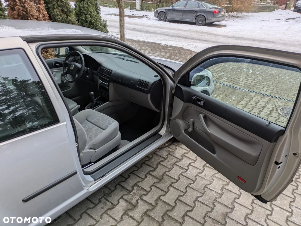 Volkswagen Golf 1.4 Basis - 12