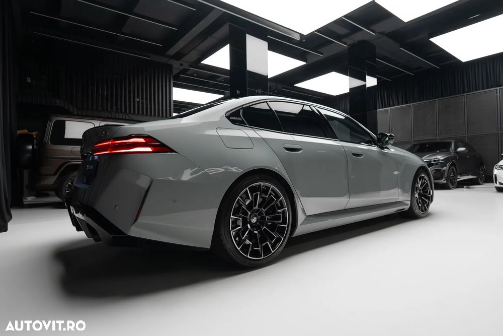 BMW M5 xDrive AT PHEV - 10