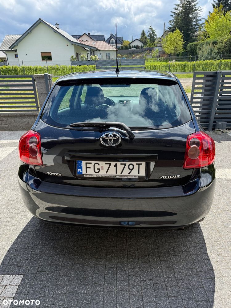 Toyota Auris - 6