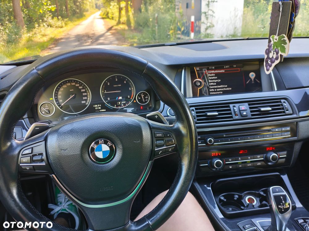 BMW Seria 5 525d xDrive - 19