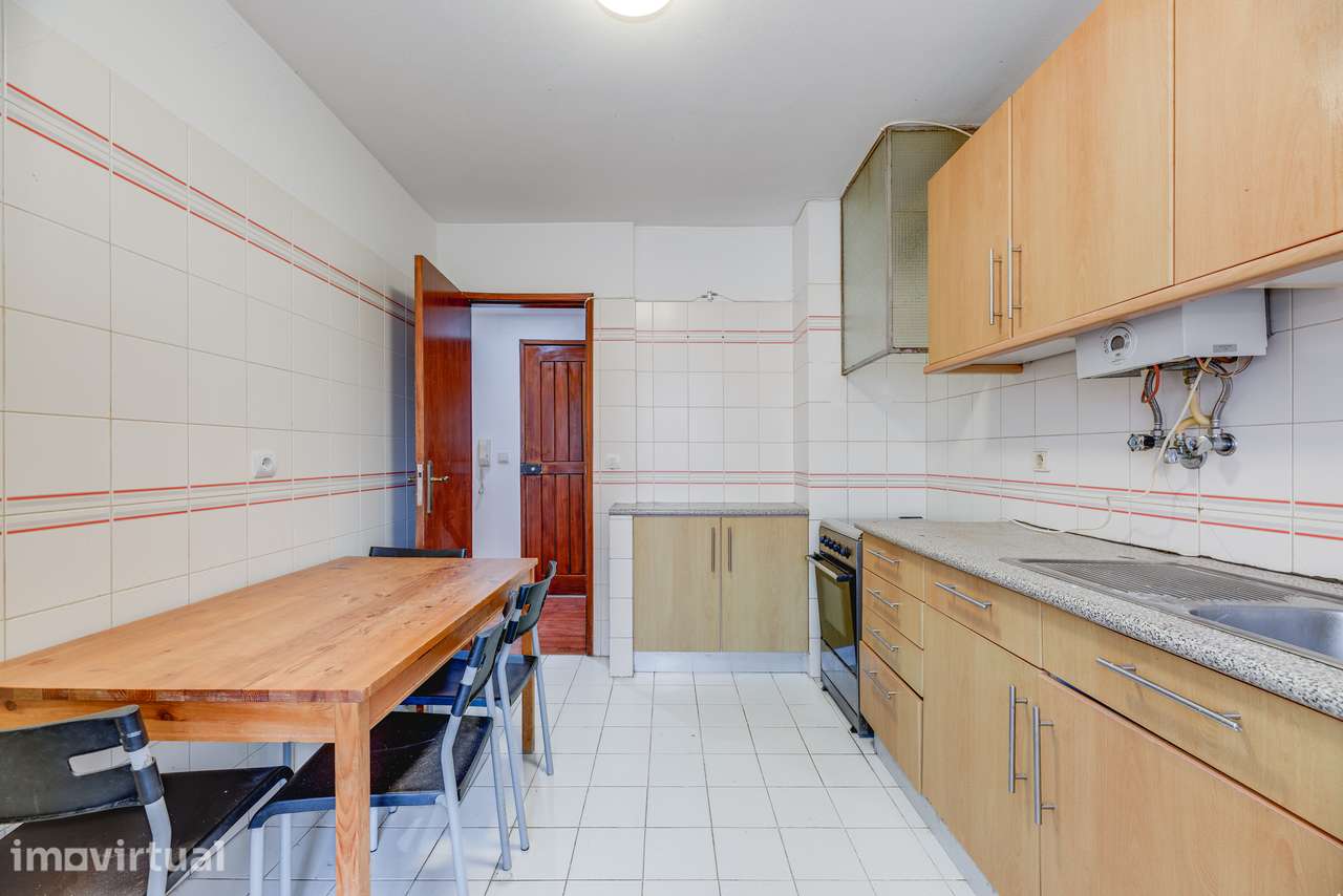 APARTAMENTO T2 | 116,5M2 BRUTA PRIVATIVA | ARRECADAÇÃO | SETÚBAL - Grande imagem: 2/28