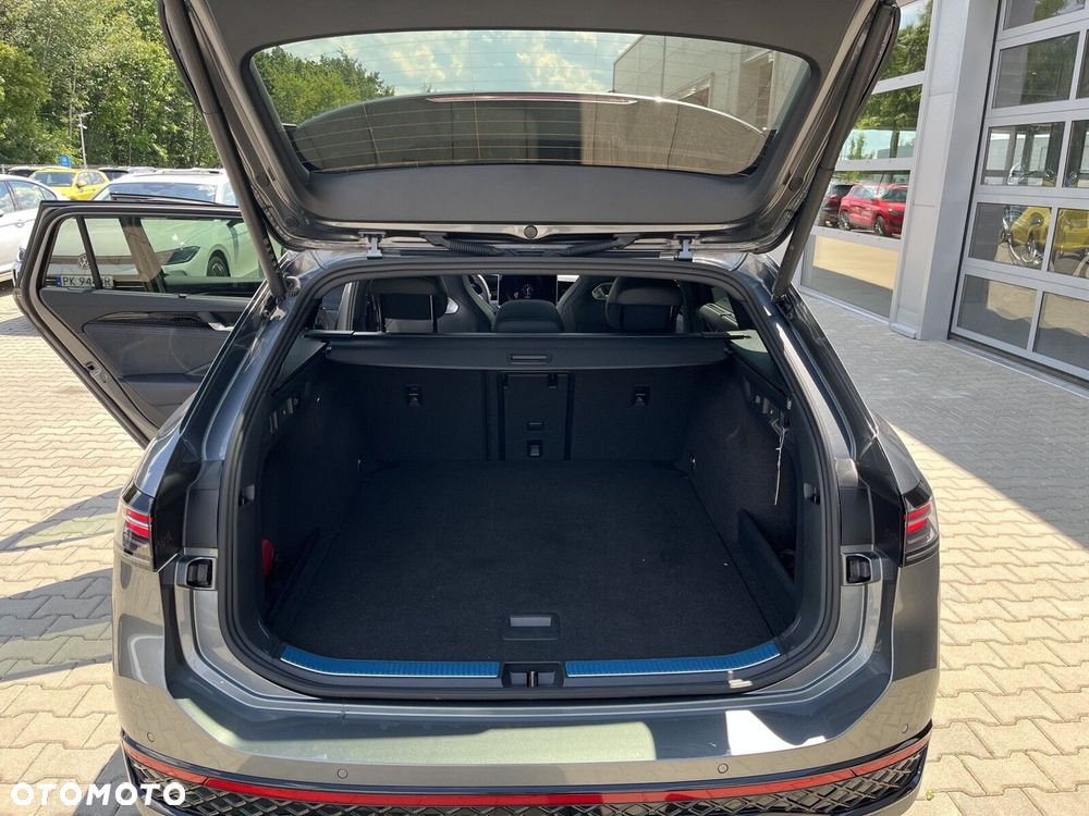 Volkswagen Passat - 18