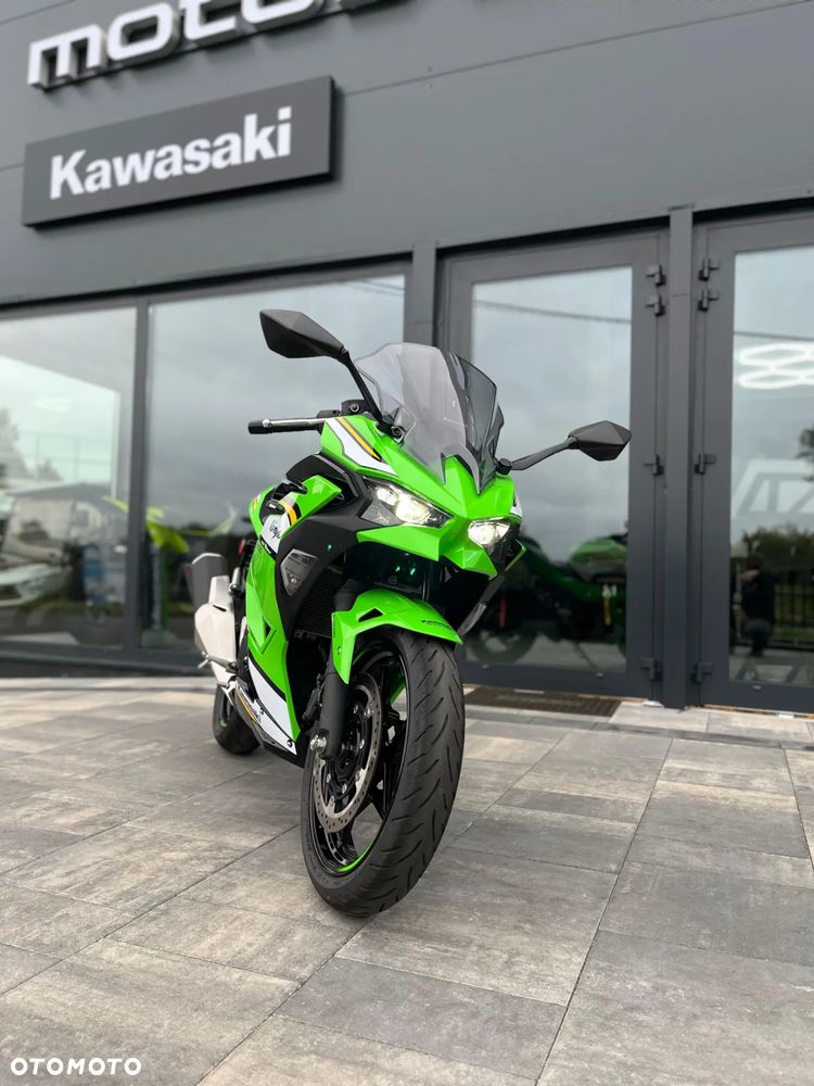 Kawasaki Ninja - 3