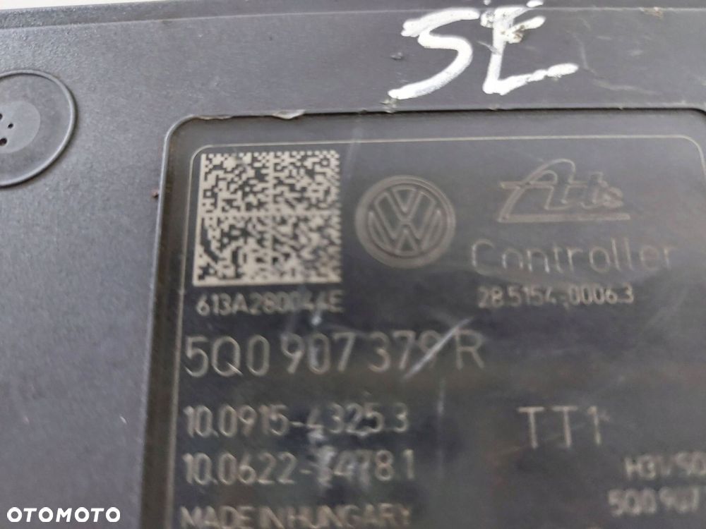 skoda octavia iii golf vii audi a3 8v sterownik pompa abs 5q0907379r - 4
