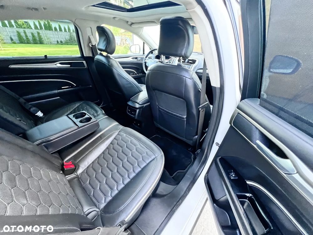Ford Mondeo - 13