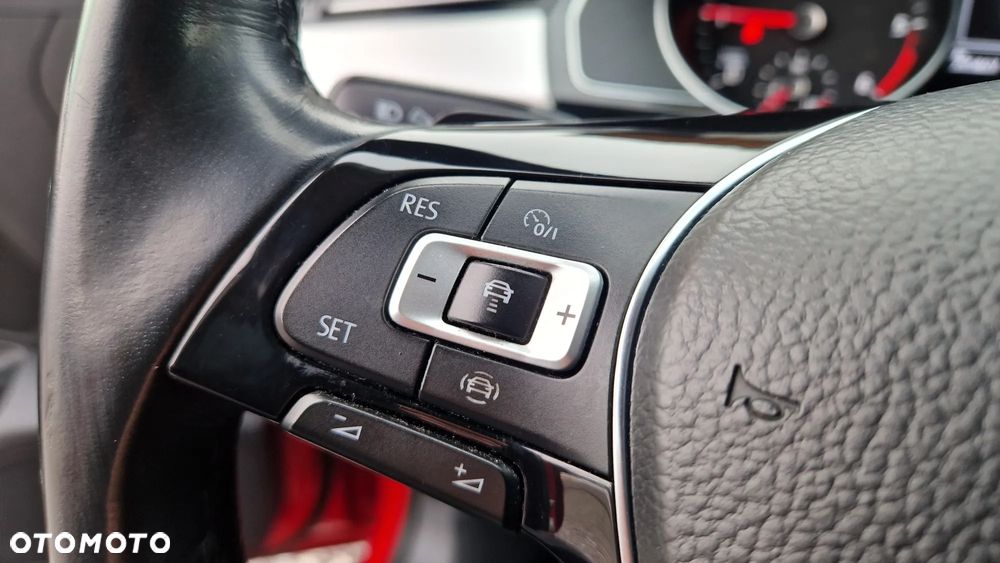 Volkswagen Passat - 7