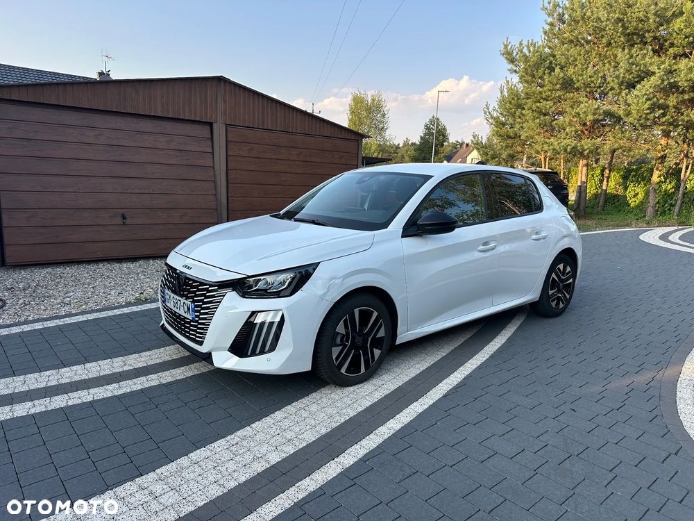 Peugeot 208 1.2 T Allure S&S - 10