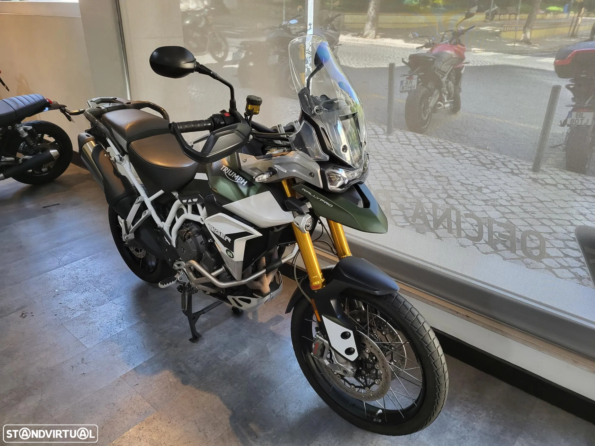 Triumph Tiger 900 Rally Pro - 3
