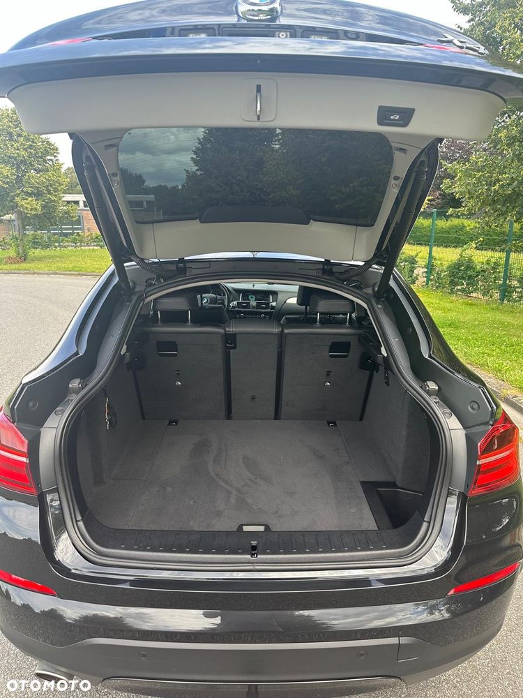 BMW X4 xDrive20d - 9