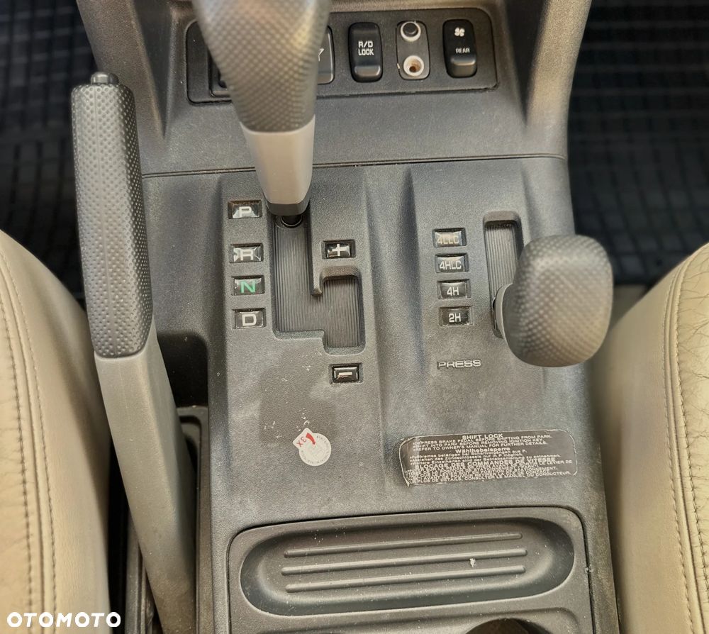 Mitsubishi Pajero 3.2 DI-D Automatik Instyle - 15