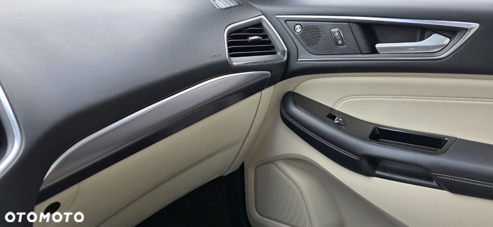 Ford Edge - 40