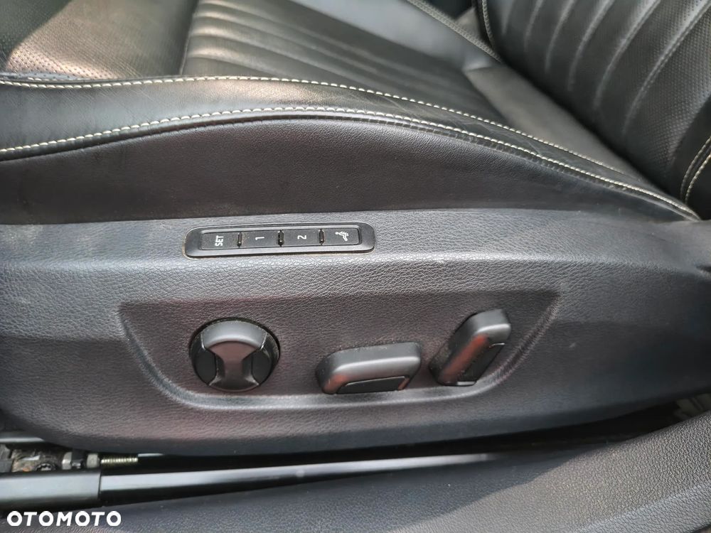 Skoda Superb 2.0 TDI DSG L&K - 19