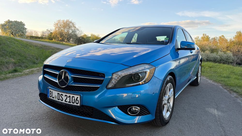 Mercedes-Benz Klasa A 180 (BlueEFFICIENCY) - 4