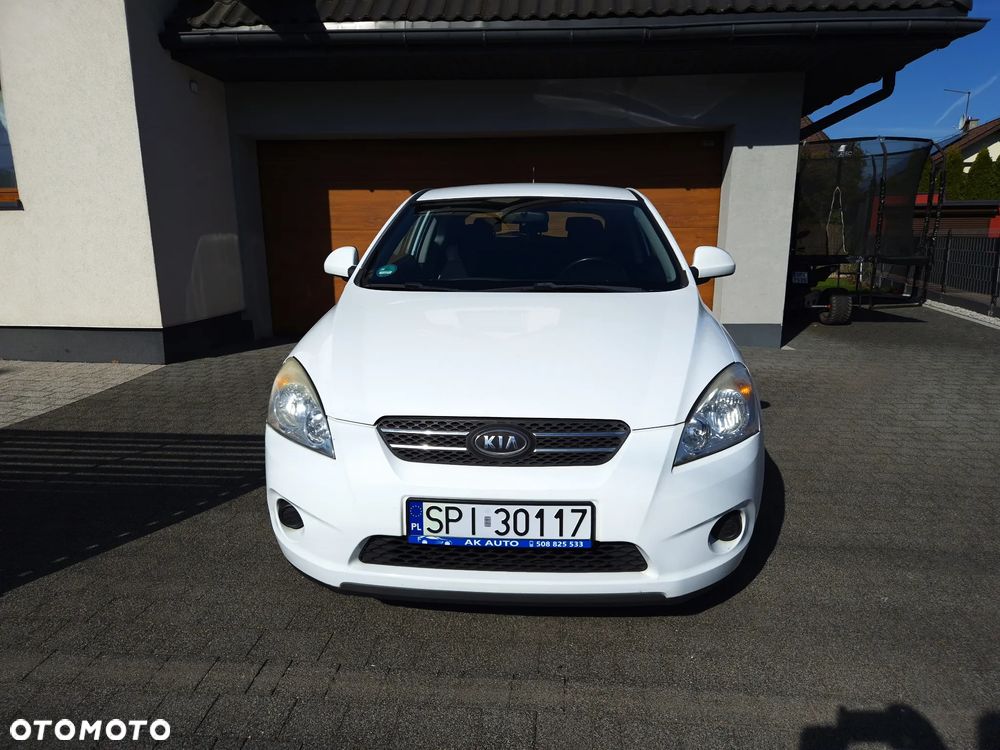 Kia ProCeed 1.6 CVVT LX - 9