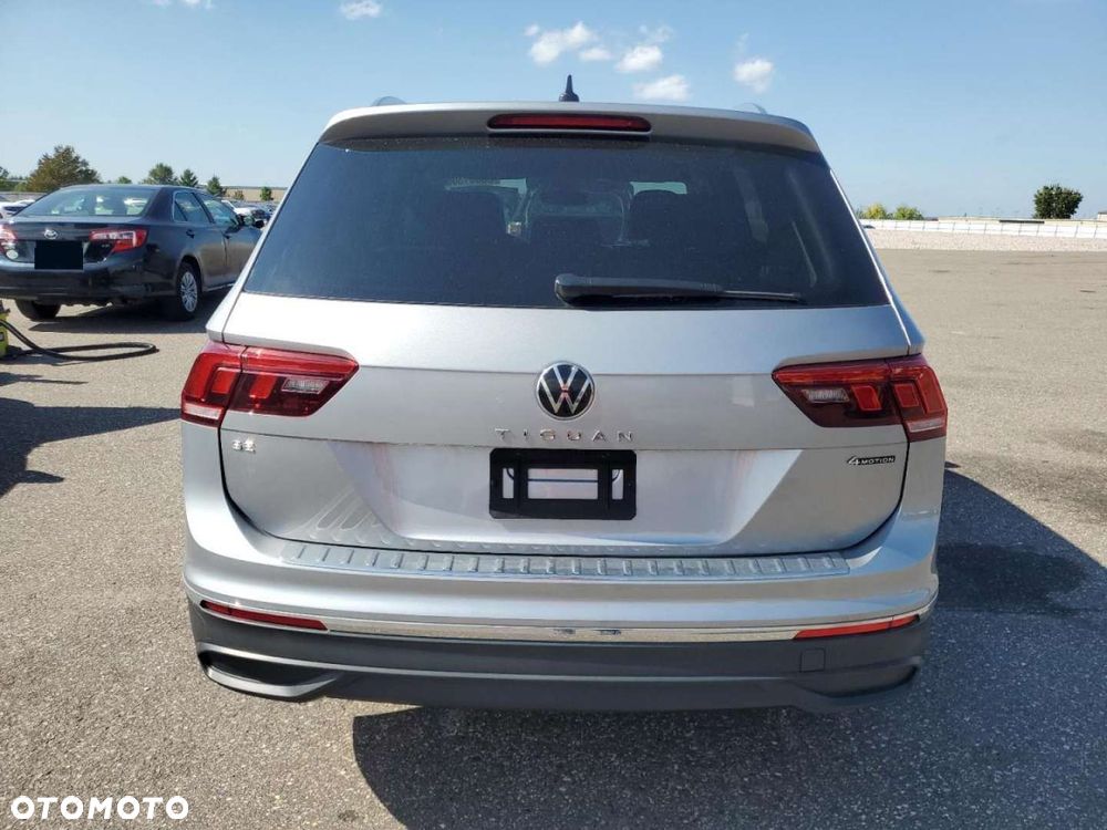 Volkswagen Tiguan - 3