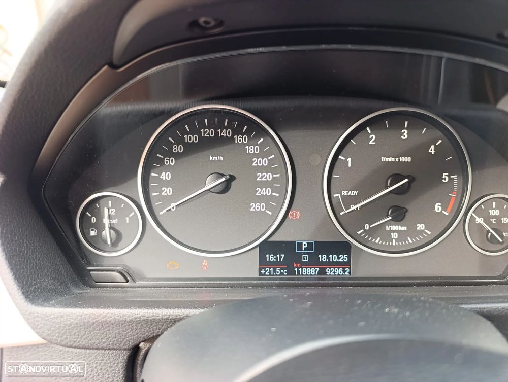 BMW 318 d Touring Advantage Auto - 6
