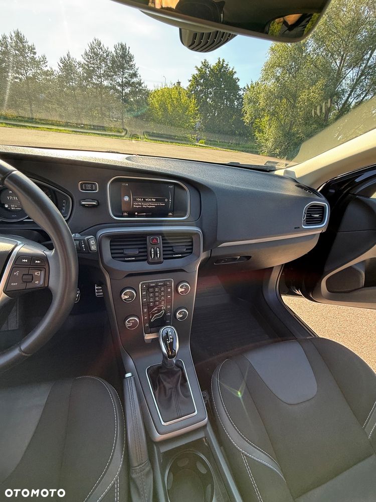 Volvo V40 - 12