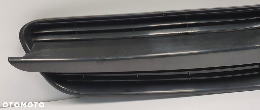 GRILL ATRAPA MASKI OPEL VECTRA C GTS ZAMIENNIK 17-9511 - 3