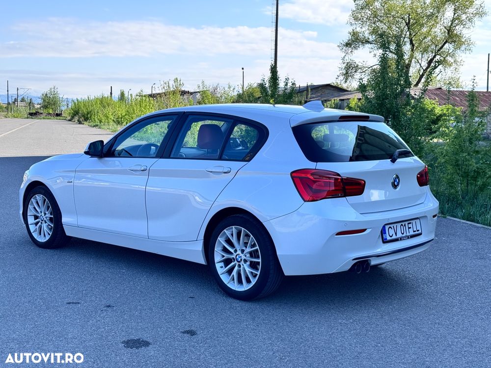 BMW Seria 1 120d Sport Line - 4
