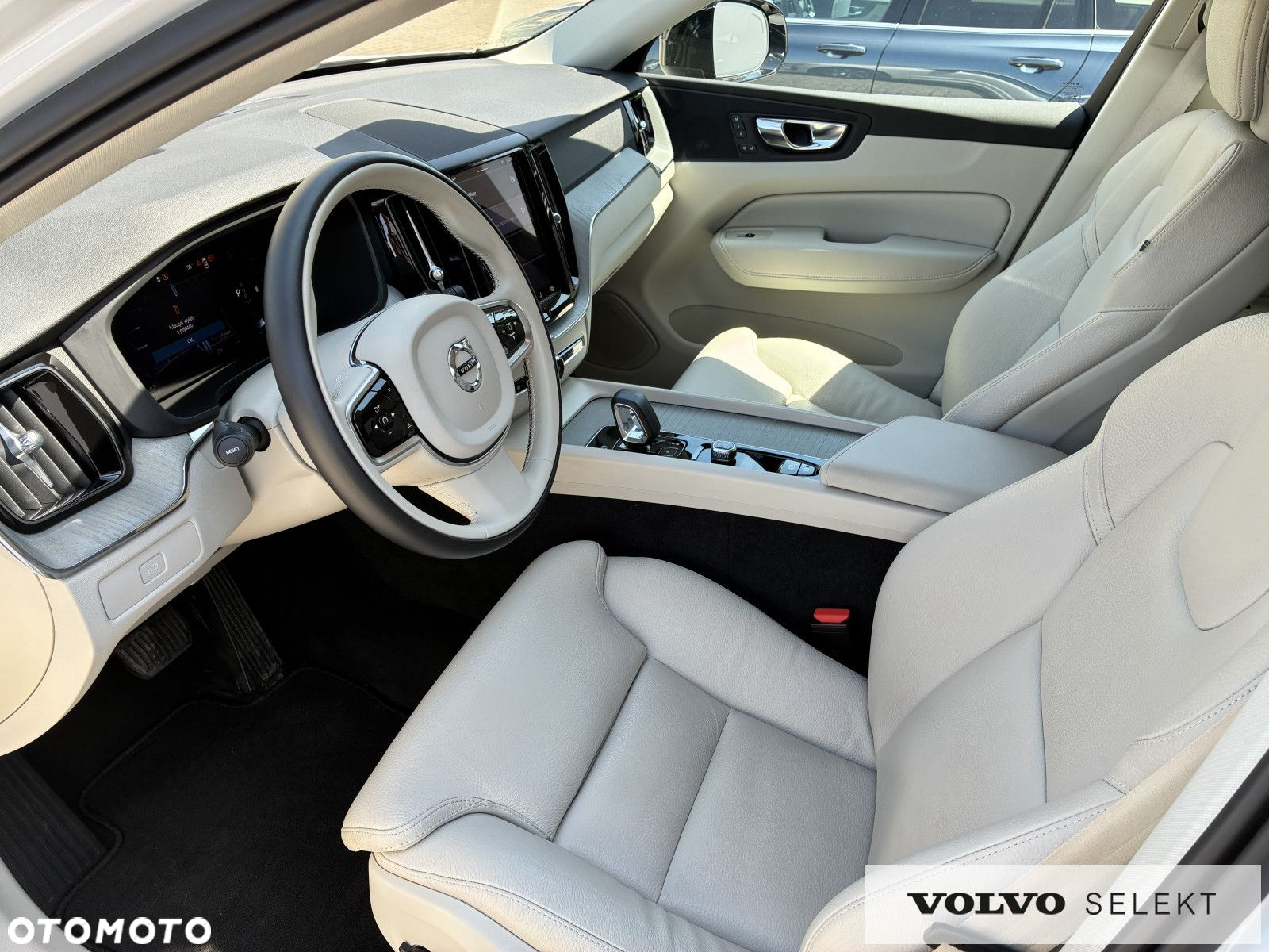 Volvo XC 60 - 8