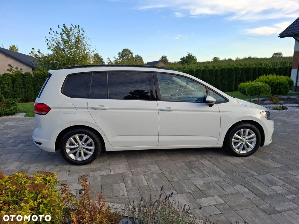 Volkswagen Touran 1.6 TDI SCR BlueMotion Technology Comfortline - 14