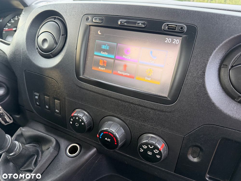 Renault Master - 11