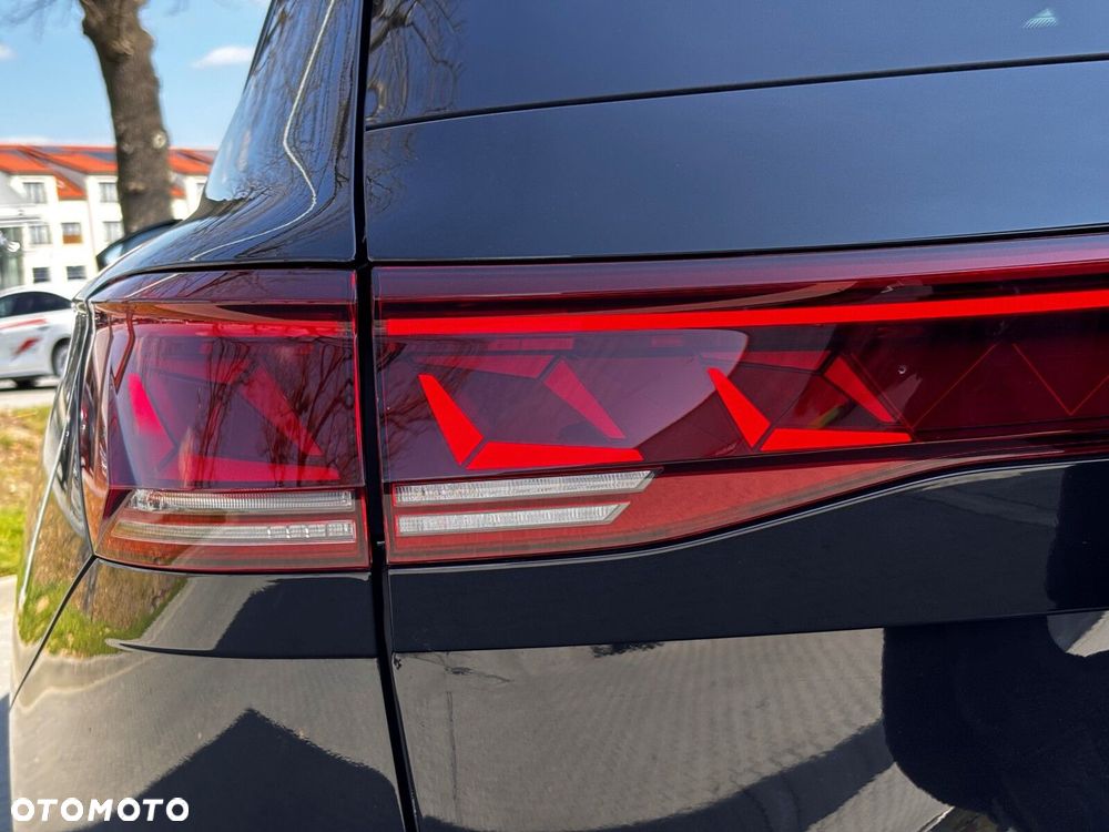 Volkswagen Touareg 3.0 V6 TDI SCR 4Mot R-Line - 10