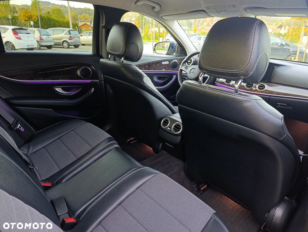 Mercedes-Benz Klasa E 220 d 9G-TRONIC Avantgarde - 17