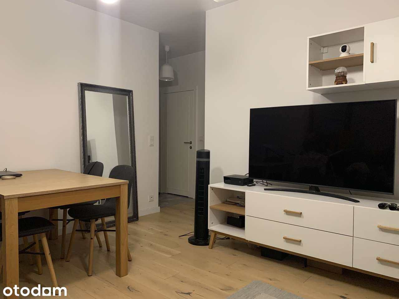 Wynajem mieszkania – Ogrodowa Apartamenty, Warszawa | 48 m²