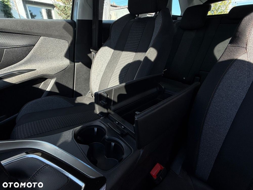 Peugeot 3008 - 30