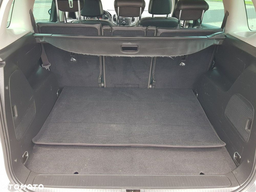 Opel Zafira 1.6 T SIDI Cosmo S&S - 14