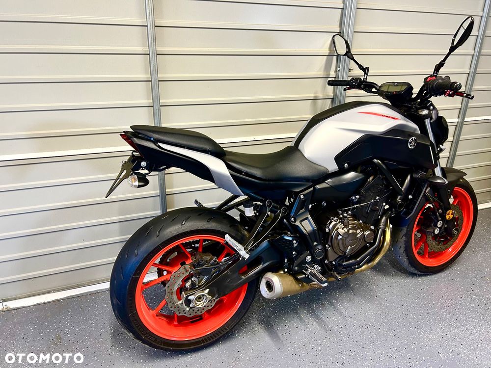 Yamaha MT - 3