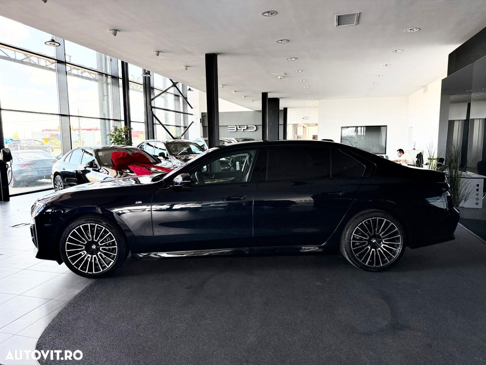 BMW Seria 7 740d xDrive MHEV - 7
