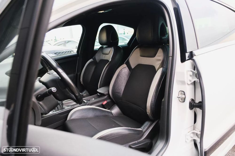 Citroën DS4 1.6 HDi So Chic - 23