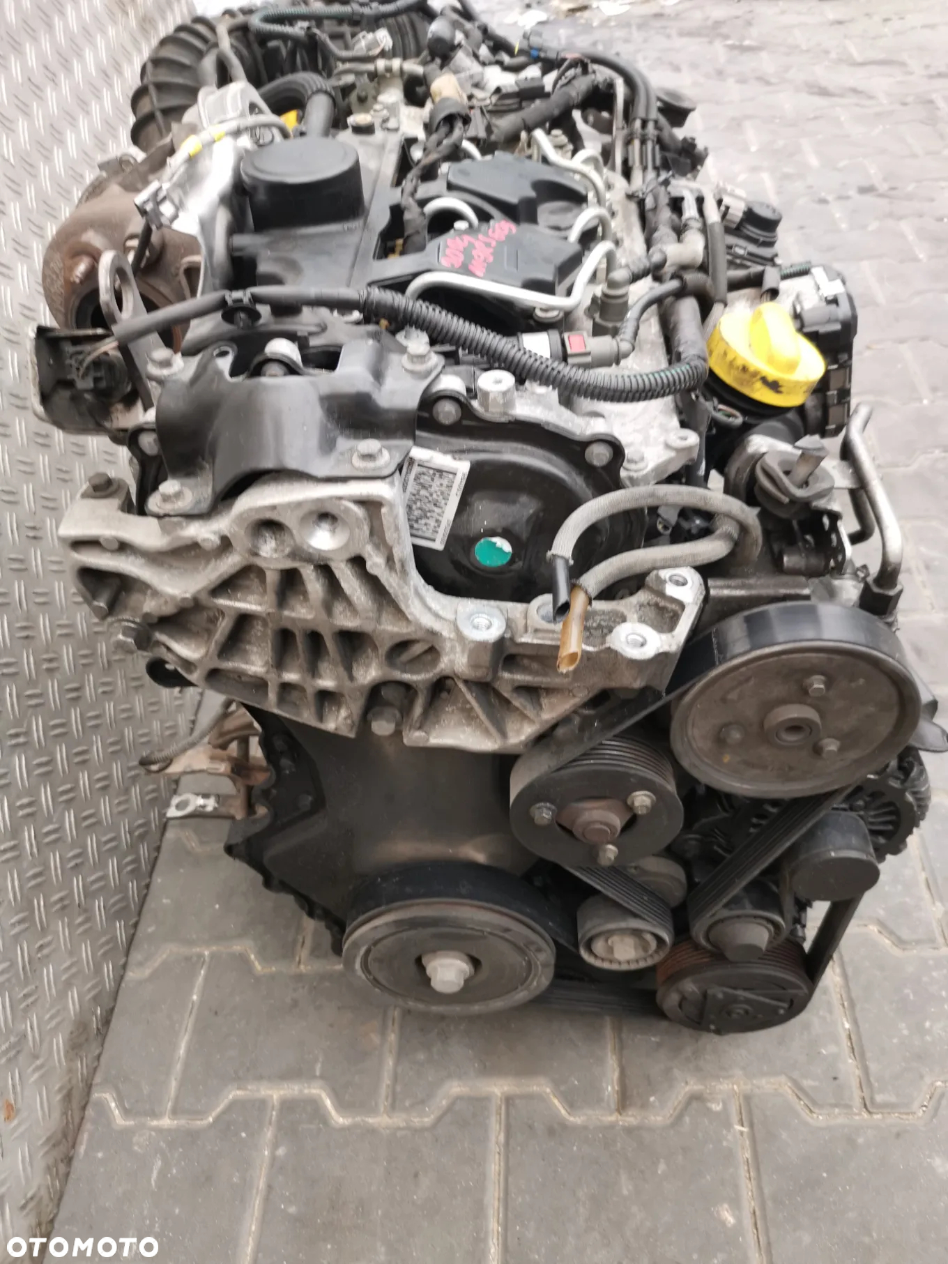 RENAULT LAGUNA III 2.0 DCI SILNIK M9R805 M9RJ805 - 3