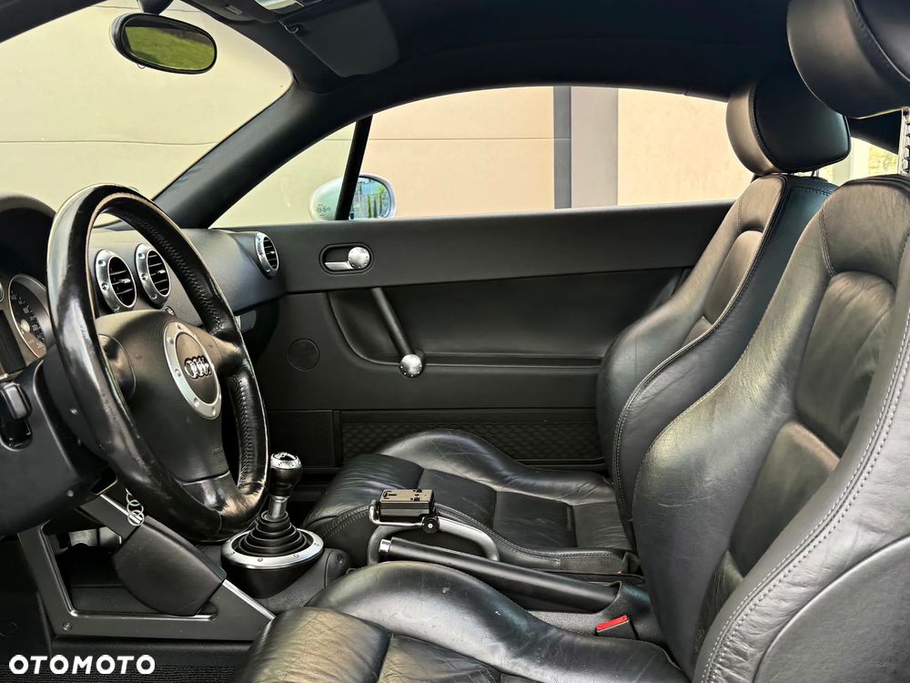 Audi TT Coupé - 18