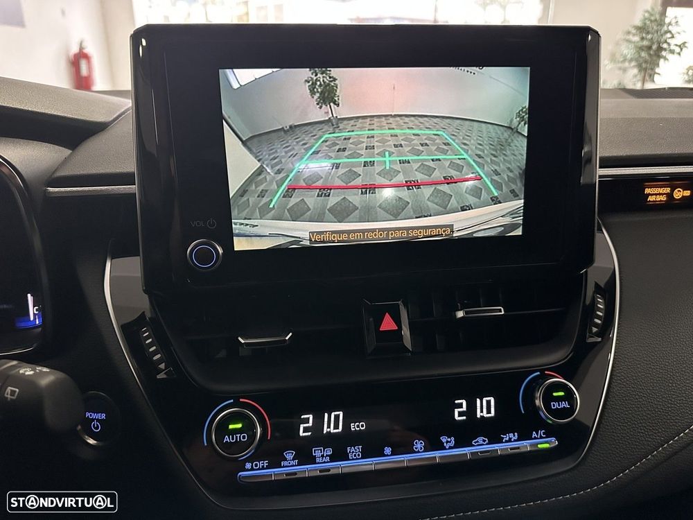 Toyota Corolla 1.8 Hybrid Exclusive - 12