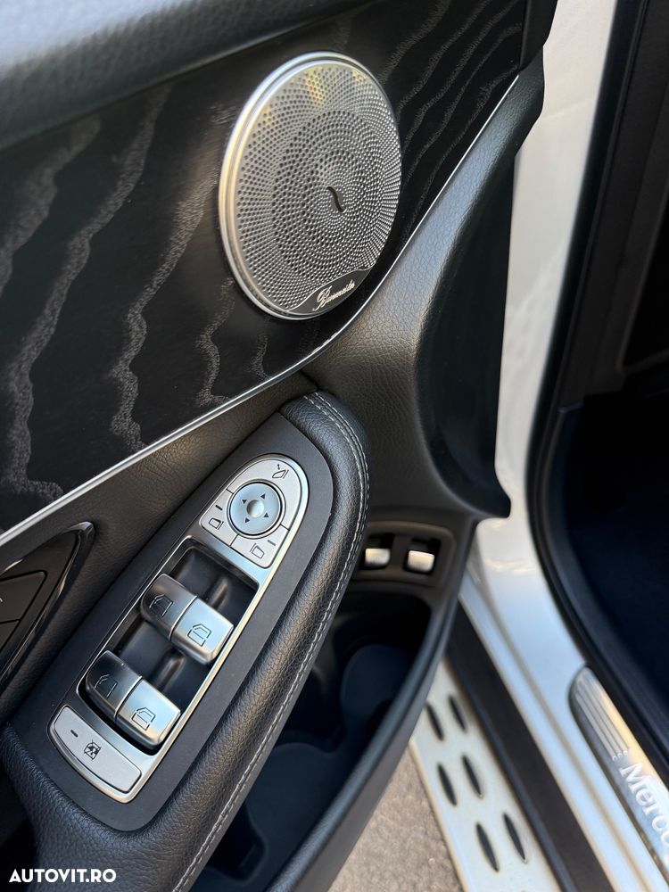 Mercedes-Benz GLC 220 d 4MATIC 9G-TRONIC AMG Line - 12