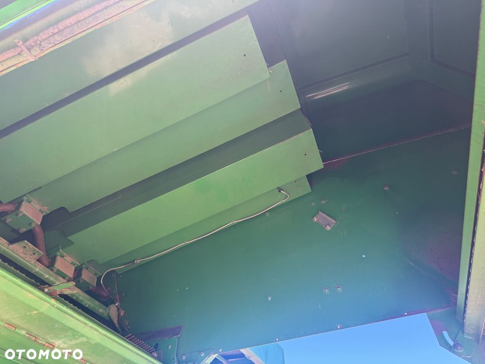 John Deere - 5