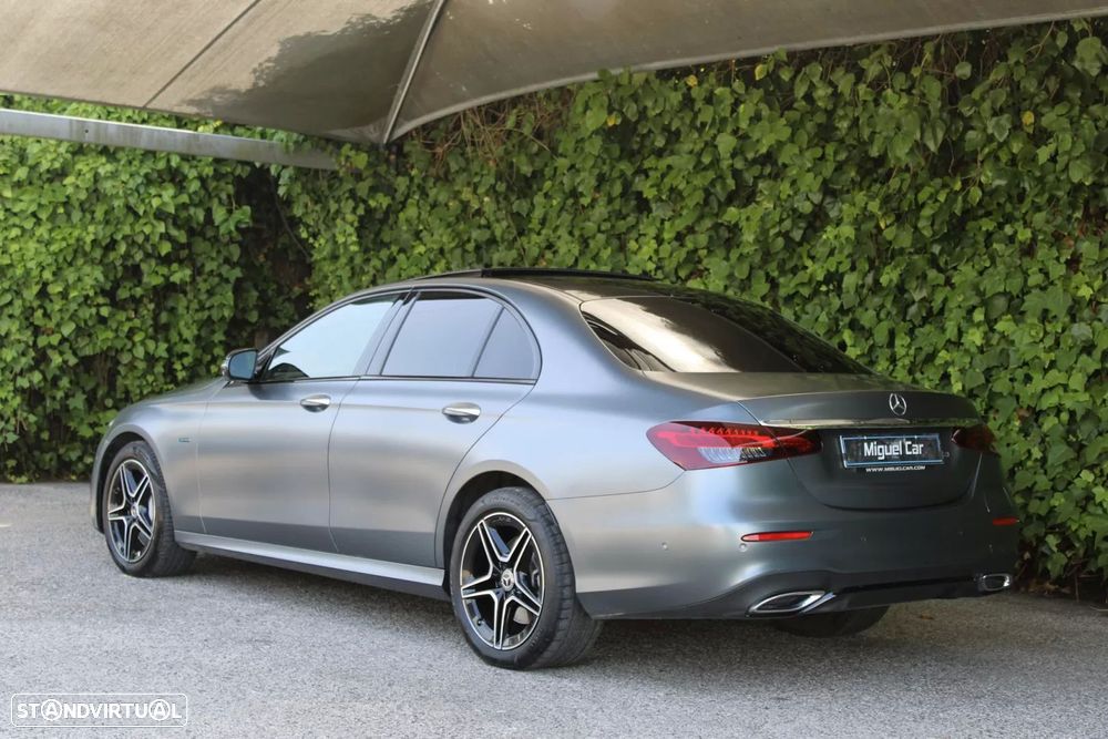 Mercedes-Benz E 300 de AMG Line — fotografia 10
