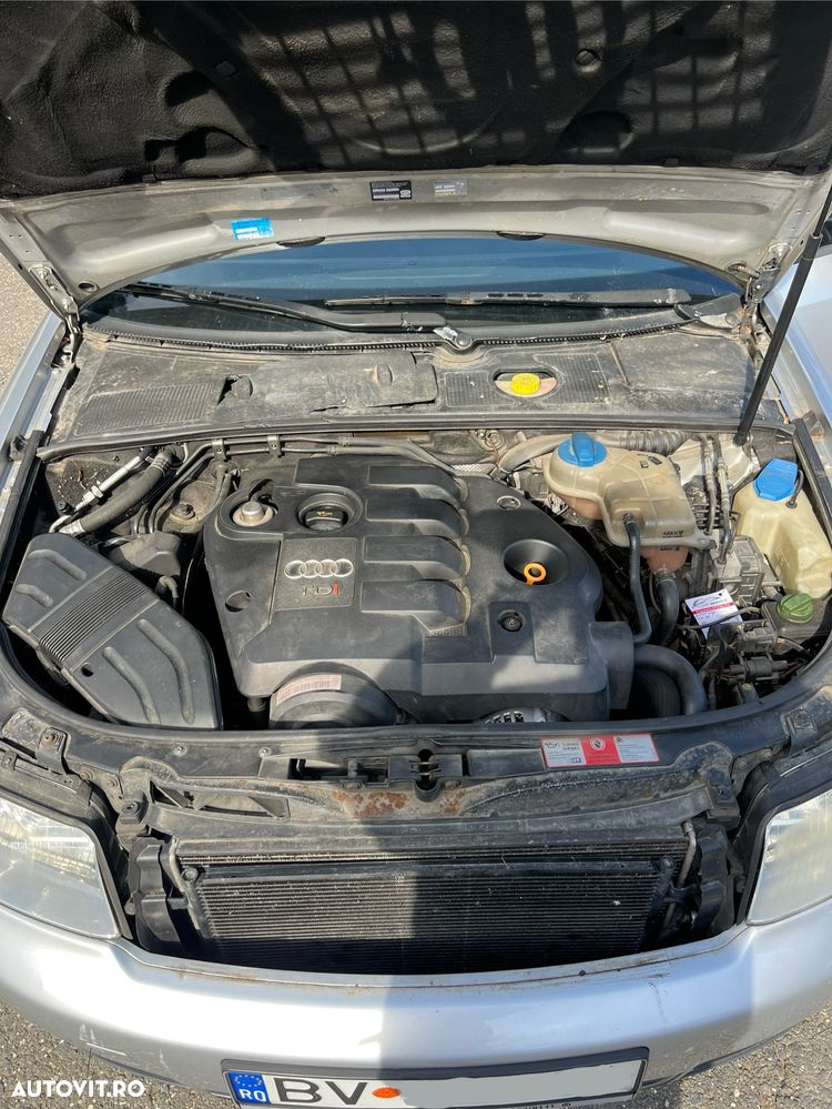 Audi A4 1.9 TDI Avant - 13