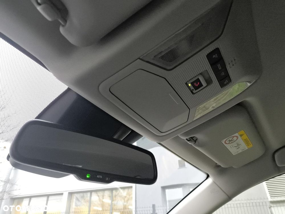 Toyota RAV4 2.5 Hybrid Comfort 4x2 - 21