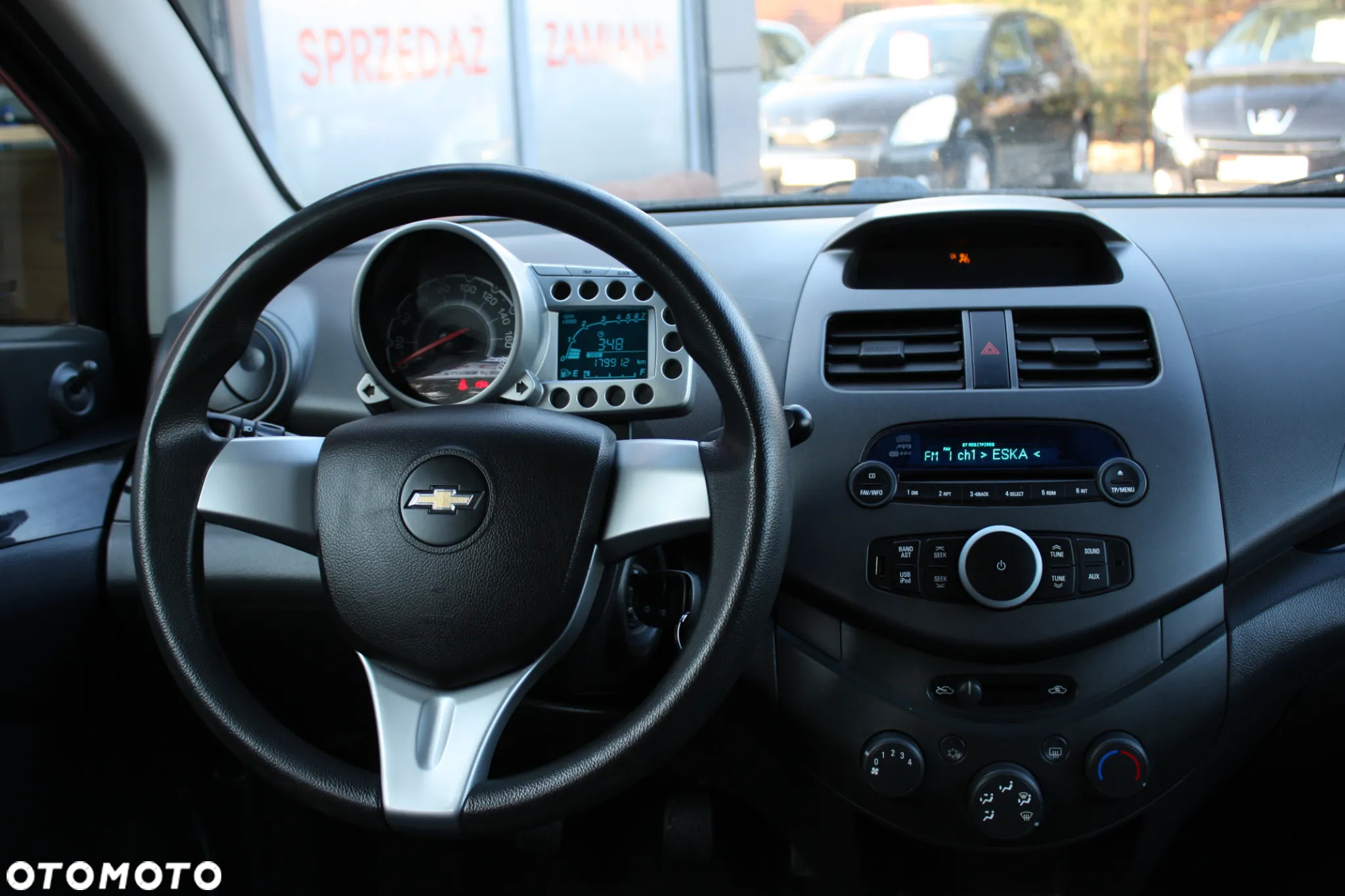 Chevrolet Spark 1.0 Plus - 18