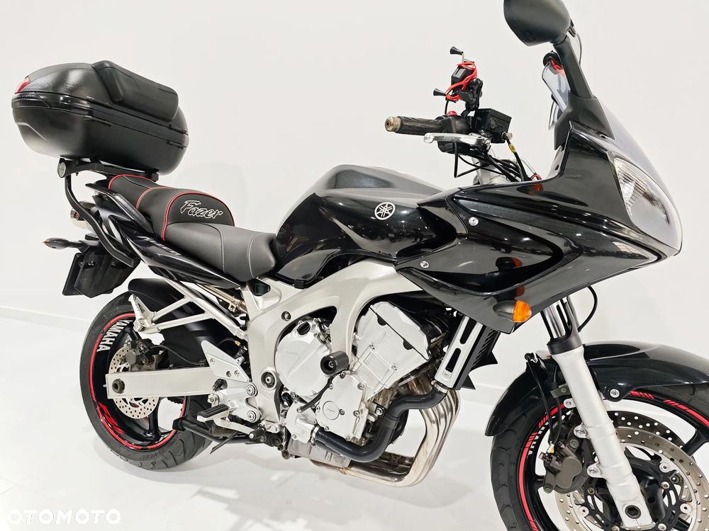 Yamaha FZ - 7