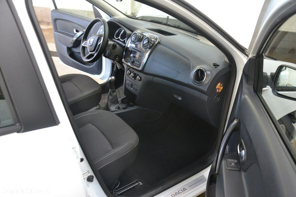 Dacia Sandero - 24