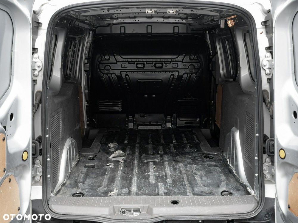 Ford Transit Connect - 24