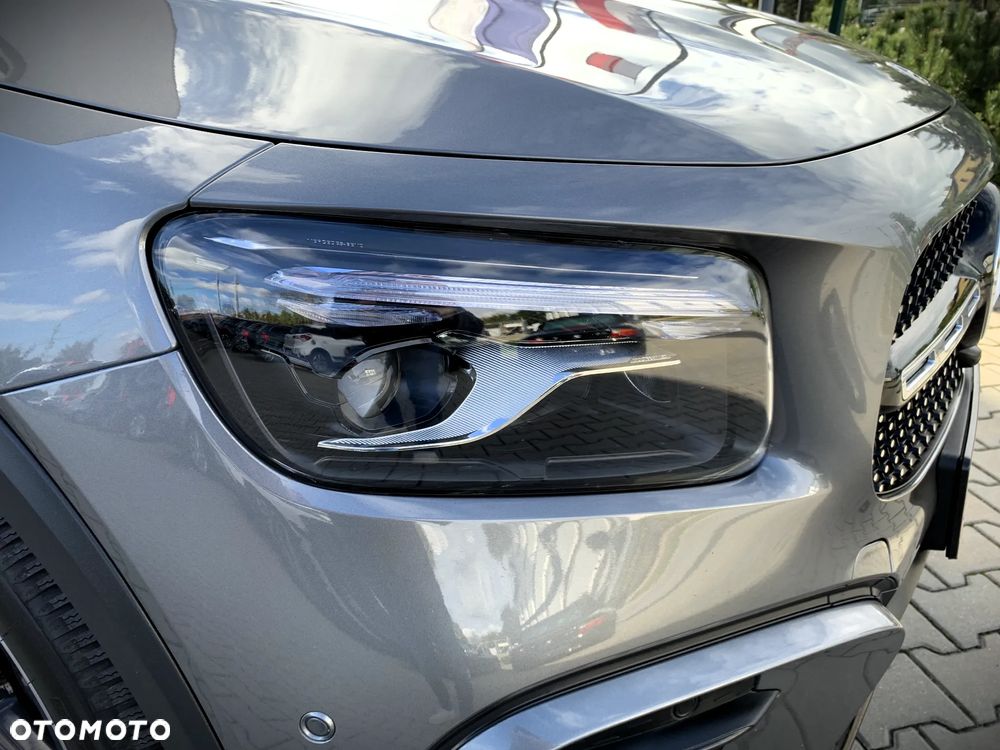 Mercedes-Benz GLB 200 7G-DCT - 6